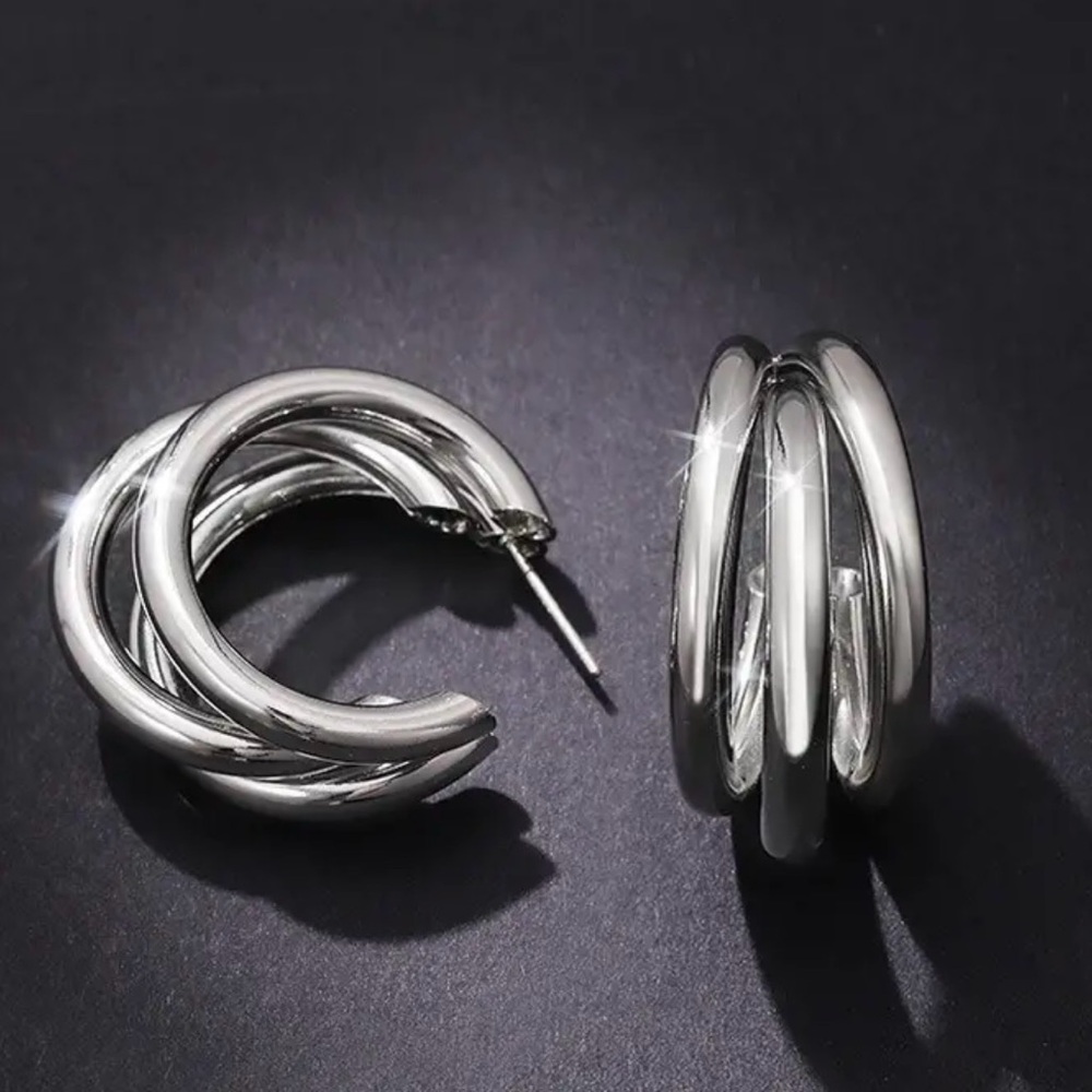 ❤️ Silver Retro Circular Tube Earrings - Picture 9 of 9